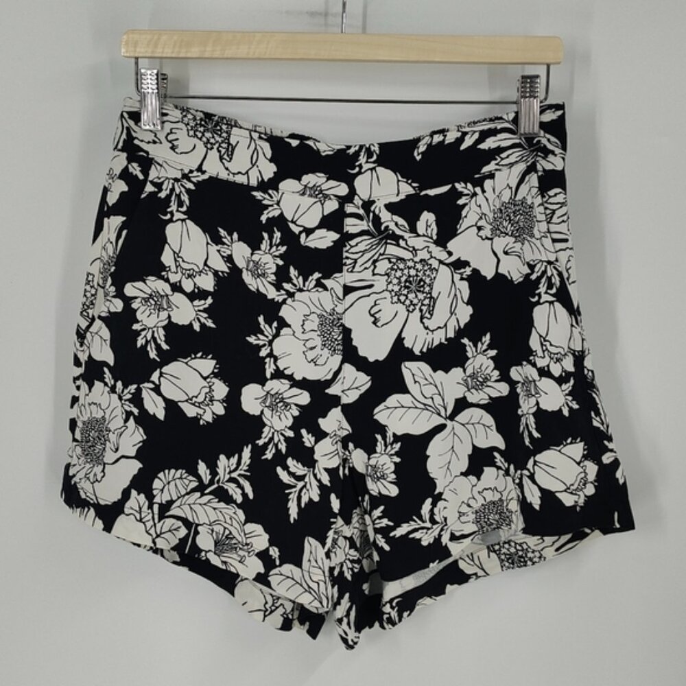 Old Navy Playa Shorts